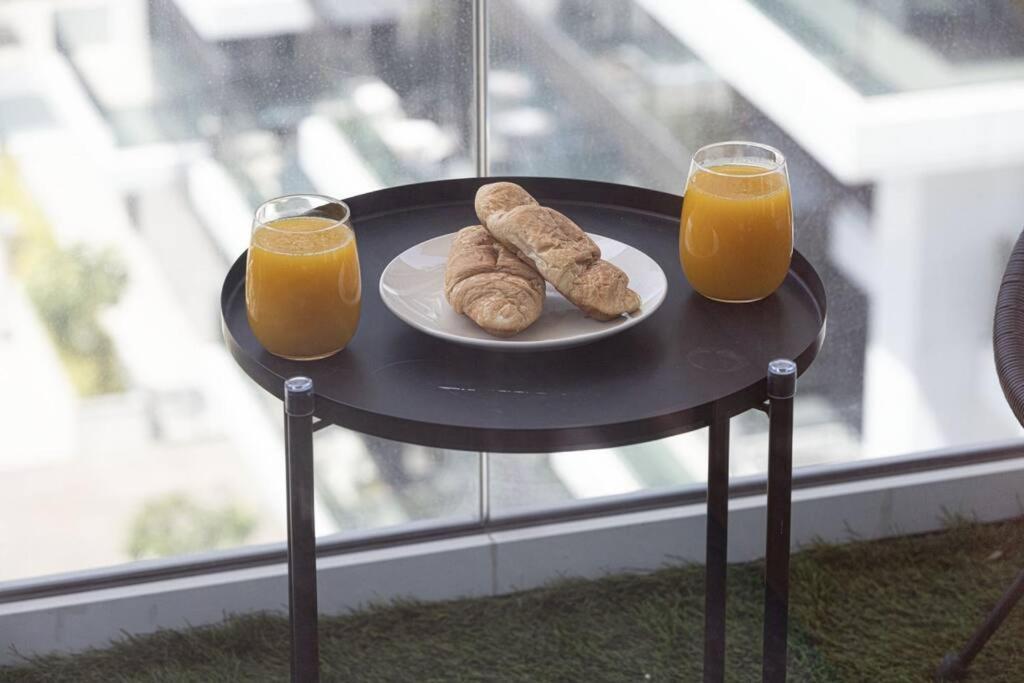 Chic 2 Bed Near Trade Centre With 5 Star Amenities Apartment Дубай Екстериор снимка