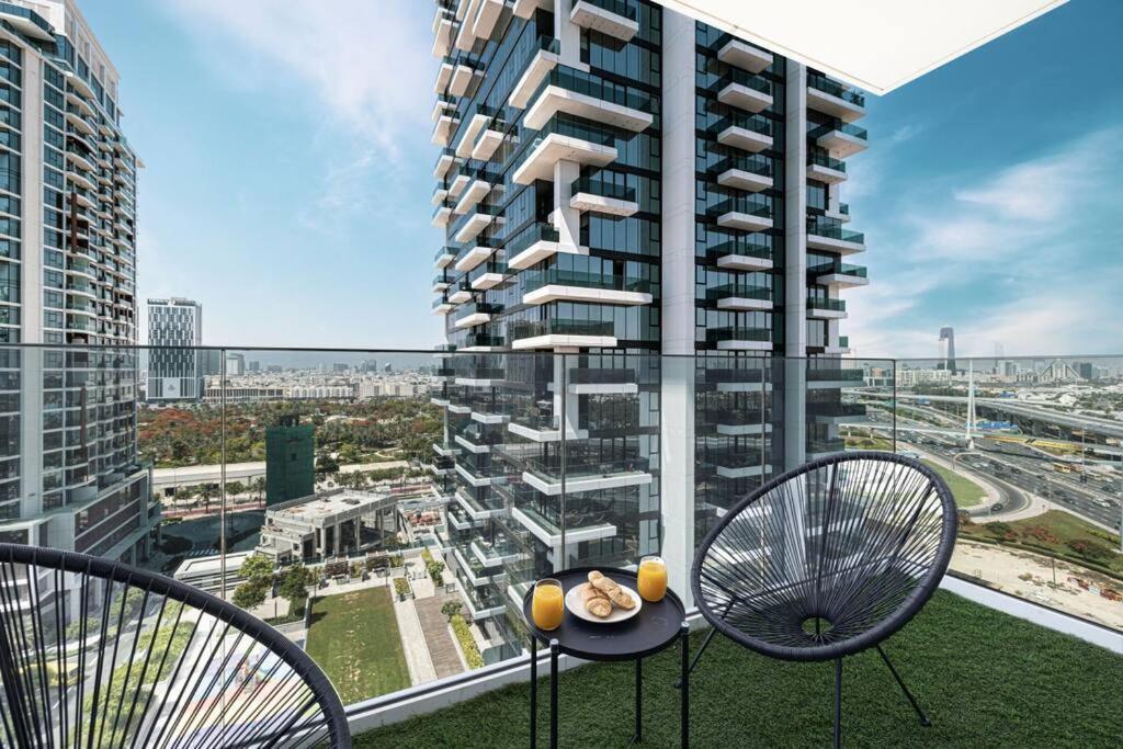 Chic 2 Bed Near Trade Centre With 5 Star Amenities Apartment Дубай Екстериор снимка