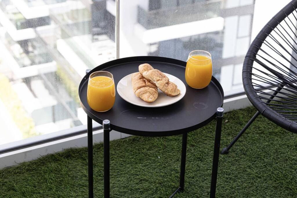 Chic 2 Bed Near Trade Centre With 5 Star Amenities Apartment Дубай Екстериор снимка