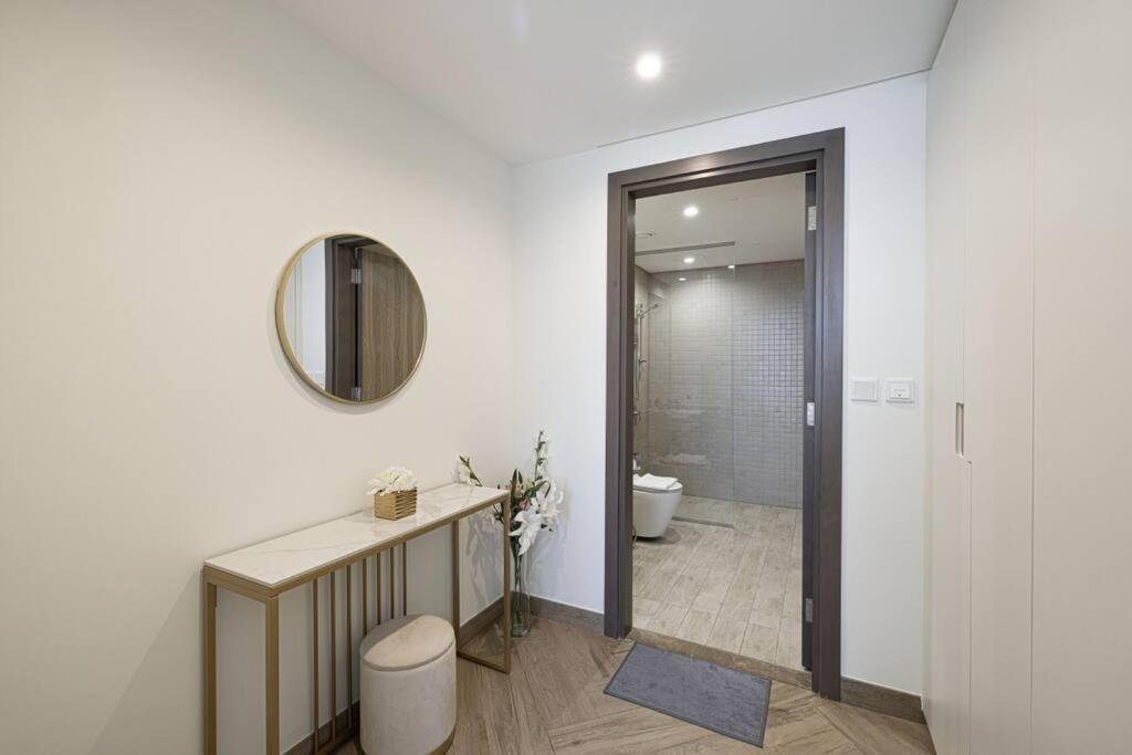 Chic 2 Bed Near Trade Centre With 5 Star Amenities Apartment Дубай Екстериор снимка