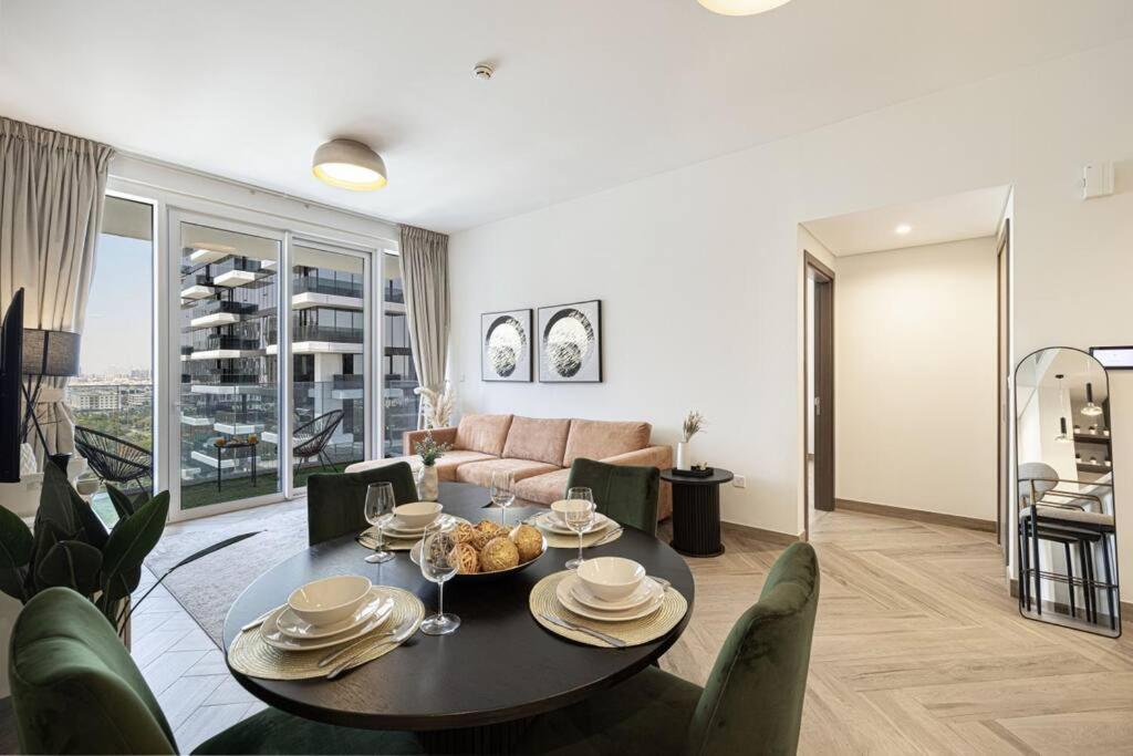 Chic 2 Bed Near Trade Centre With 5 Star Amenities Apartment Дубай Екстериор снимка