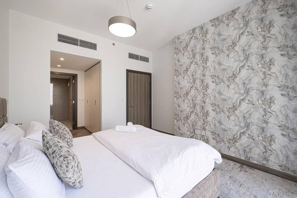 Chic 2 Bed Near Trade Centre With 5 Star Amenities Apartment Дубай Екстериор снимка